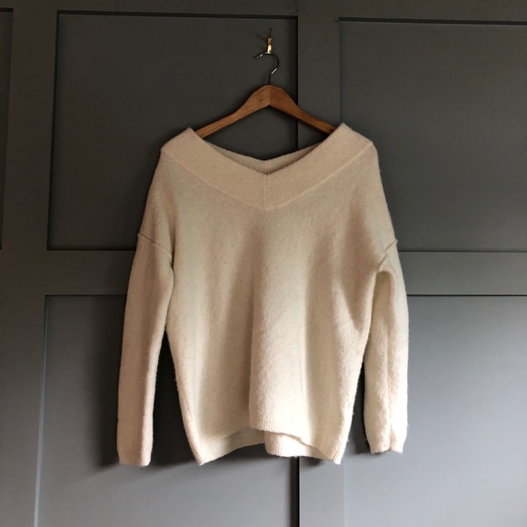 Sweaters - White Wool Sweater
